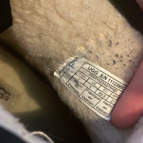 Kids UGG waterproof boots - Picture 7 of 7